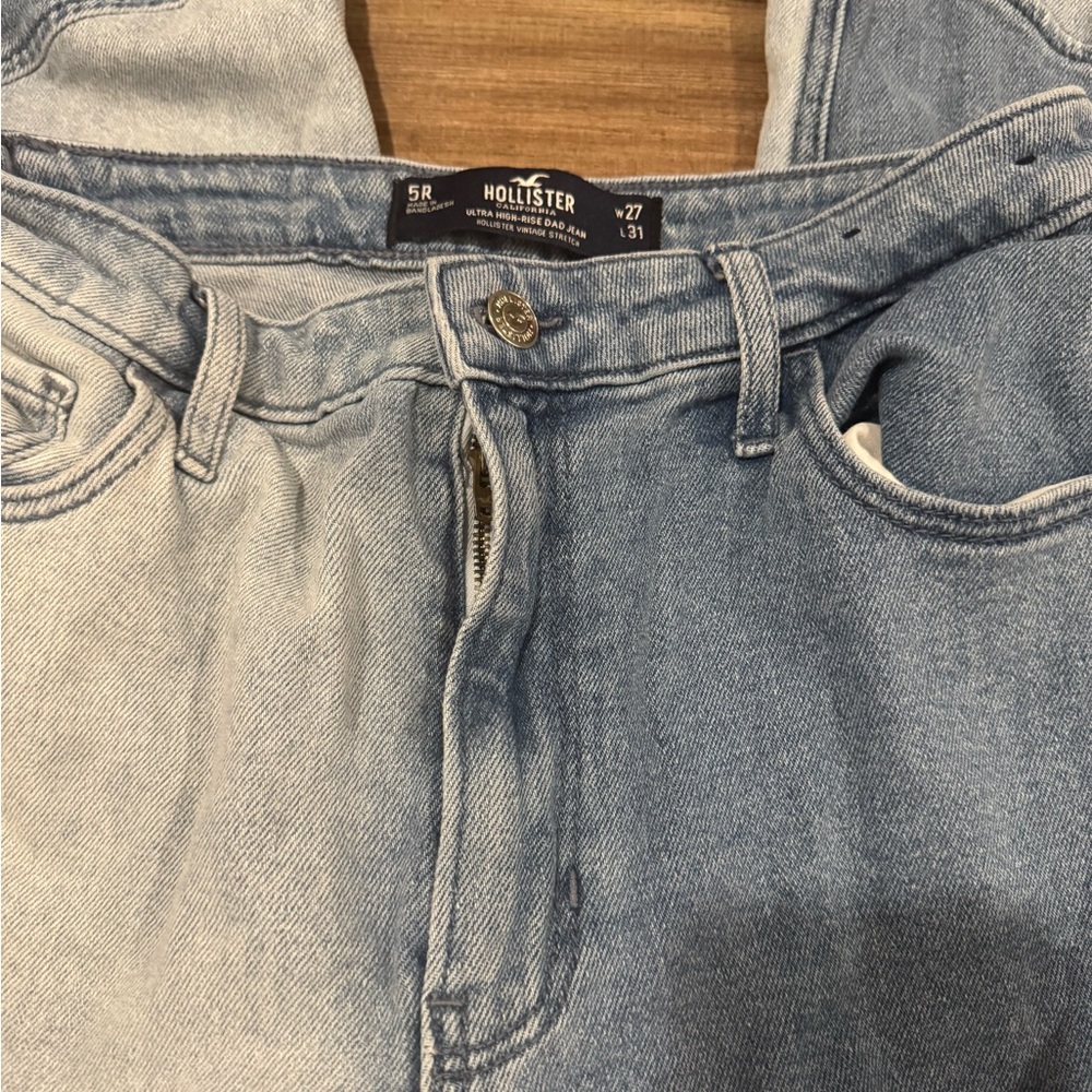 Hollister women’s  Skinny Jeans in Light Blue